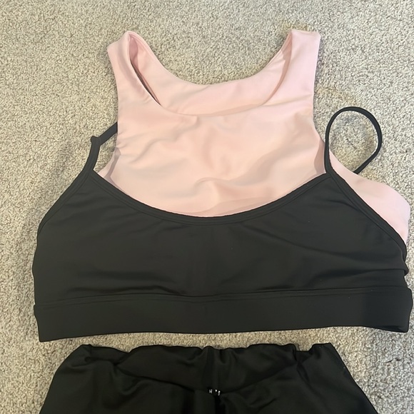 Sarah’s Day x White Fox Set - Picture 5 of 6